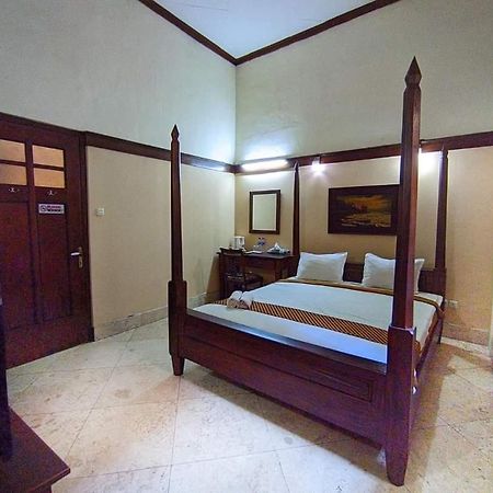 Guest House Teras Solo Syariah Buitenkant foto